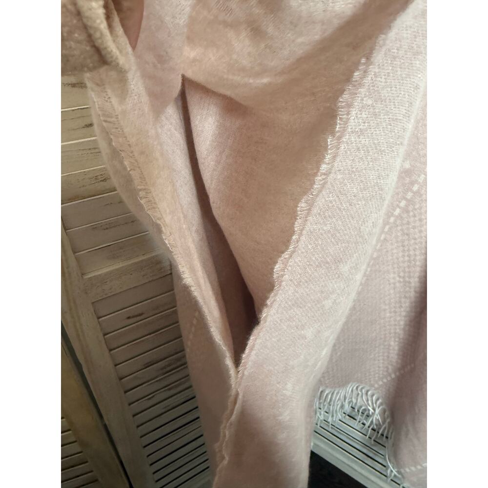 NWT GENTLE FAWN Women's M L Hermosa Kimono Pink Fringe Soft Wrap Throw Sweater - Picture 12 of 16